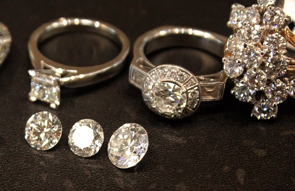 Knop kloof vriendschap Verkoop Juwelen met Diamanten | Diamonds 24x7